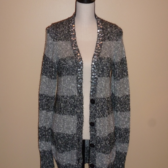 Cardigan button-down tunic length sweater - Picture 2 of 8